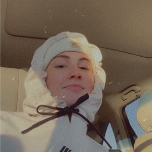 Meet your Posher, Victoria